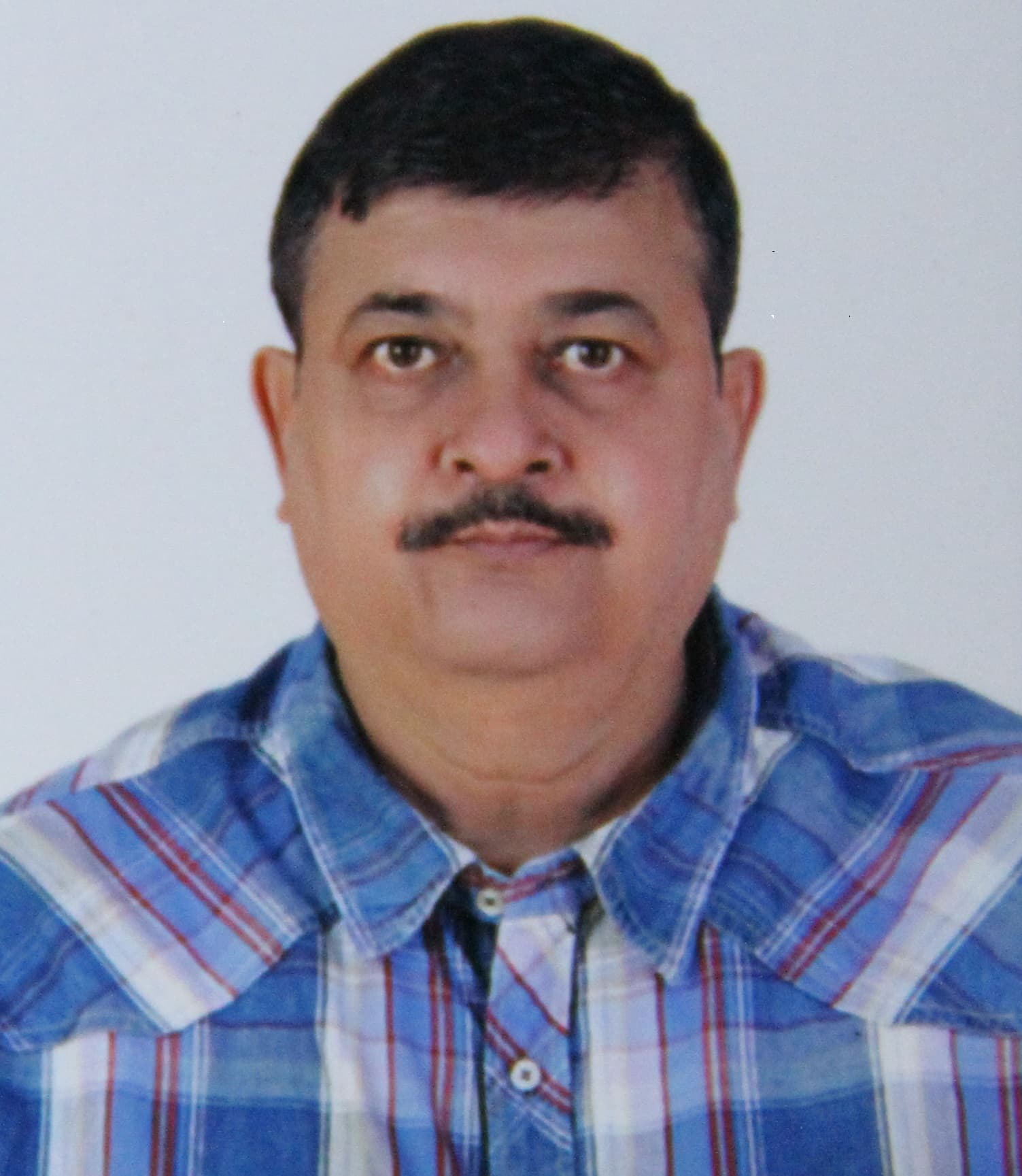 Ar. MILIND KOLLEGAL